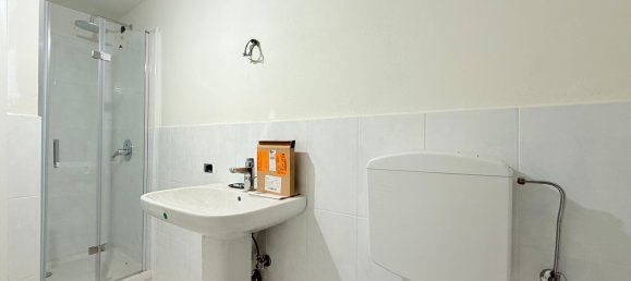 3 rooms Apartment in Tortona, Italy No. 274059 10