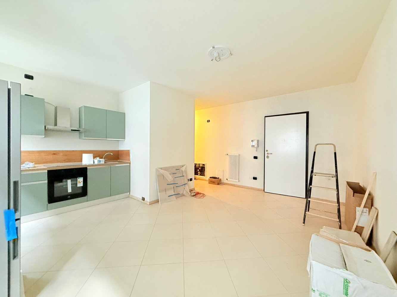3 rooms Apartment in Tortona, Italy No. 274059