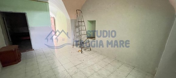 4 rooms Apartment in Taggia, Italy No. 71425 9