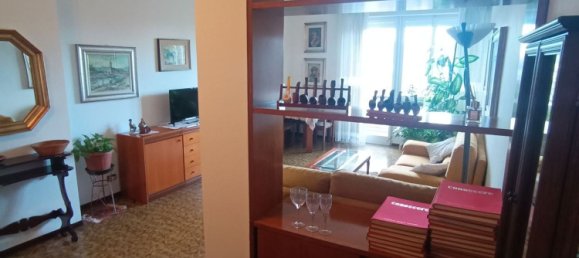 Квартира с 3 комнатами в Бусто Арсицио, Италия № 180968 4