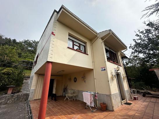 Casa de 5 dormitorios en Siero, Spain No. 259847