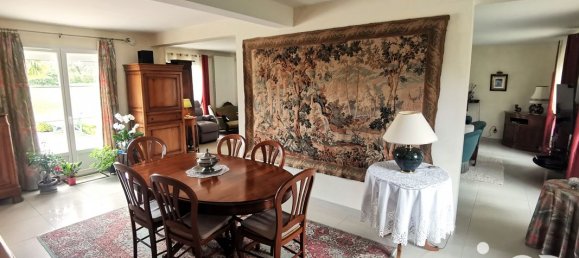 5 Schlafzimmer Haus in Montereau, France, Nr. 72521 15