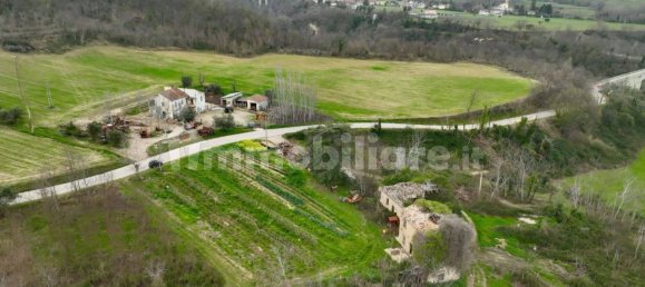 Земельный участок 236650м² в Чивителла дель Тронто, Италия № 251003 2