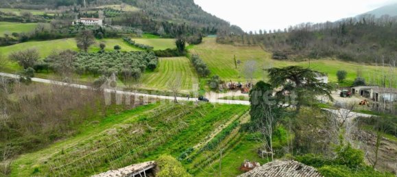 Земельный участок 236650м² в Чивителла дель Тронто, Италия № 251003 3