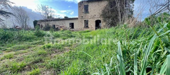 Земельный участок 236650м² в Чивителла дель Тронто, Италия № 251003 8