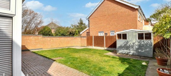 4 bedrooms House in Grays, United Kingdom No. 4966 30