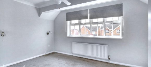 4 bedrooms House in Grays, United Kingdom No. 4966 10