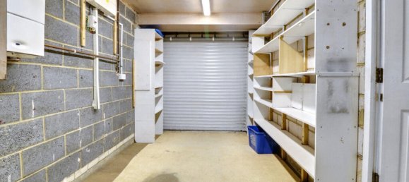 4 bedrooms House in Grays, United Kingdom No. 4966 6