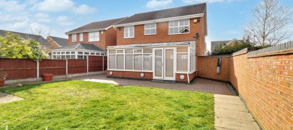 4 bedrooms House in Grays, United Kingdom No. 4966 26