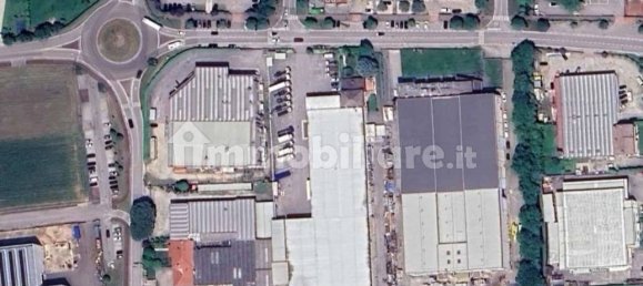 3 bedrooms House in Vicenza, Italy No. 307966 13