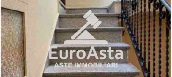 5 rooms Apartment in Bagheria, Italy No. 49212 4