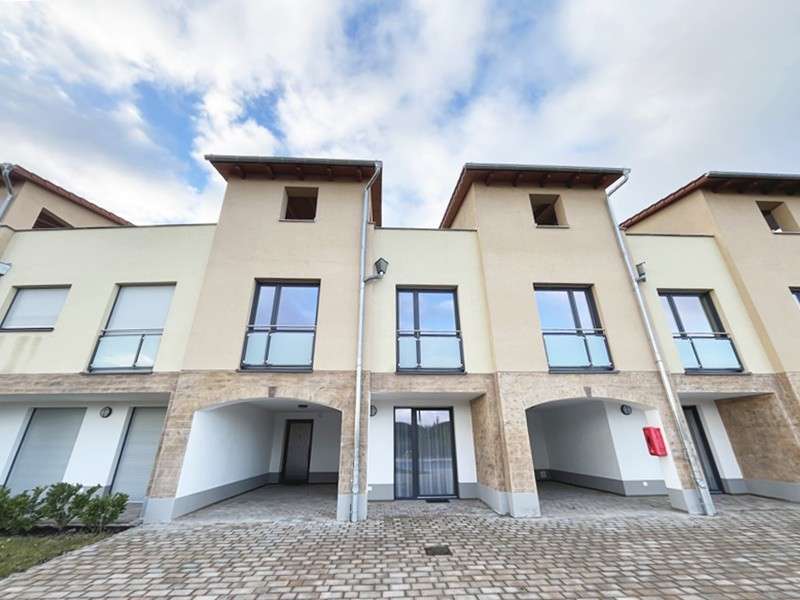 2 bedrooms Townhouse in Leipzig, Germany No. 194825