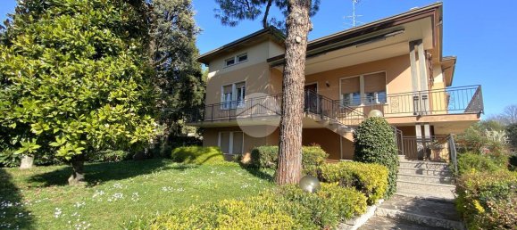 Villa de 4 habitaciónes en Calvisano, Italy No. 38320 7