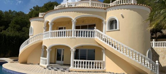 4 bedrooms Villa in Calpe, Spain No. 1588 5