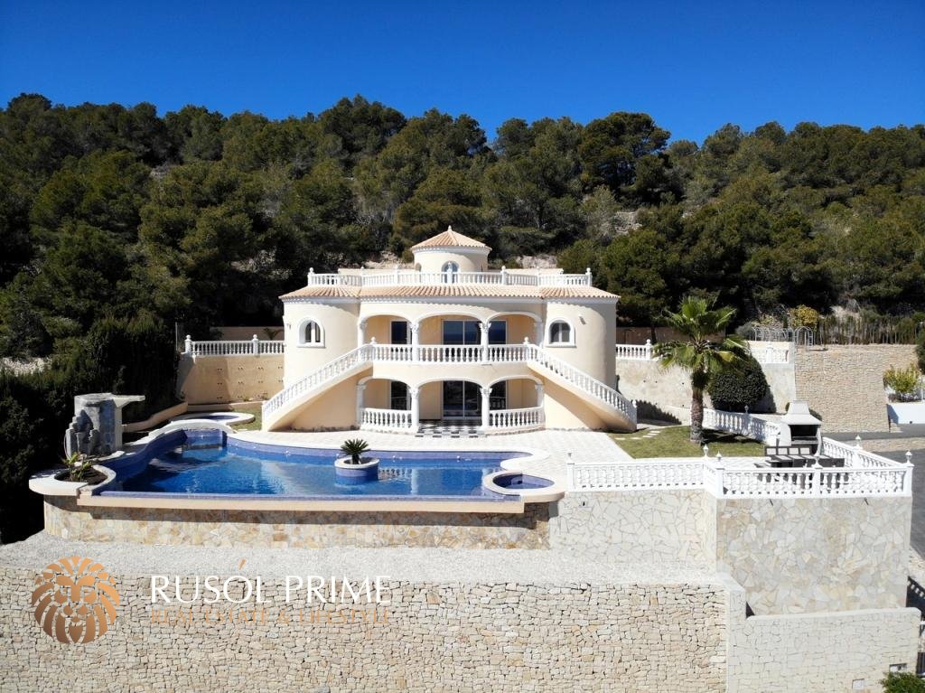 4 bedrooms Villa in Calpe, Spain No. 1588