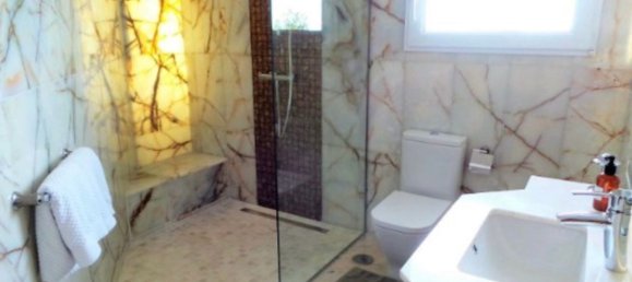 4 غرف نوم منزل في Benalmadena, Spain رقم 38610 25