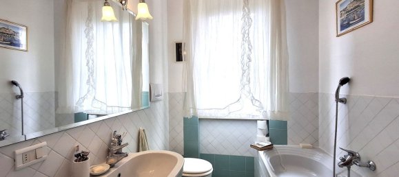 Villa de 8 habitaciónes en Arezzo, Italy No. 167231 13