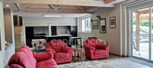 5 bedrooms House in Bonneuil, France No. 96105 7