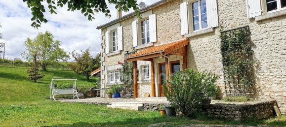 5 bedrooms House in Bonneuil, France No. 96105 5