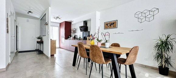 5-salle Maison à La Queue-en-Brie, France No. 291518 2