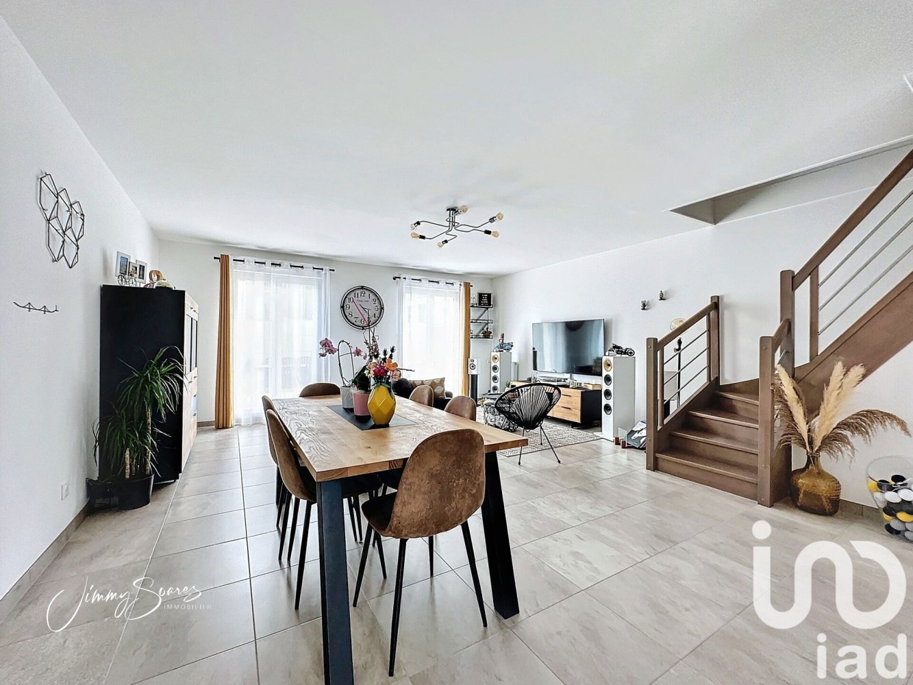 5-salle Maison à La Queue-en-Brie, France No. 291518