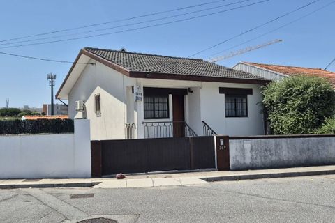 Casa de 2 dormitorios en Matosinhos, Portugal No. 227367