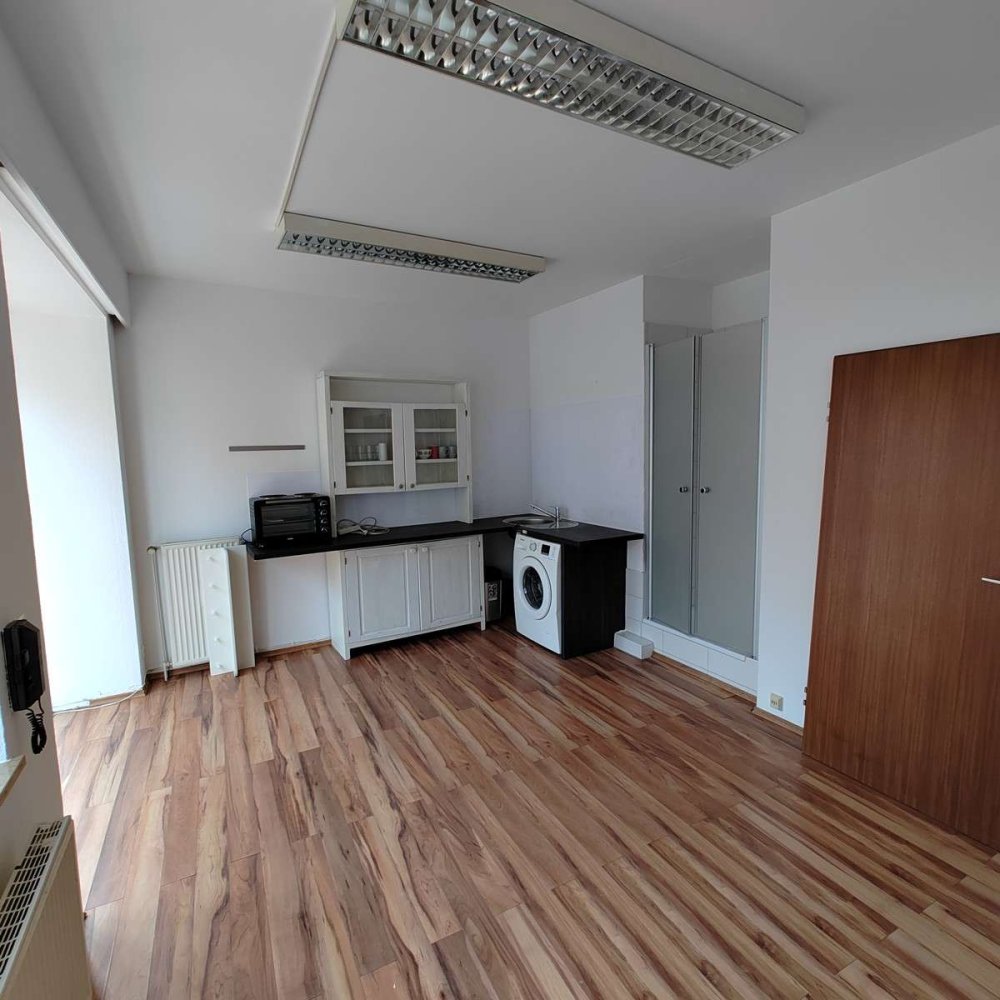 400m² Building in Stade, Germany No. 166372