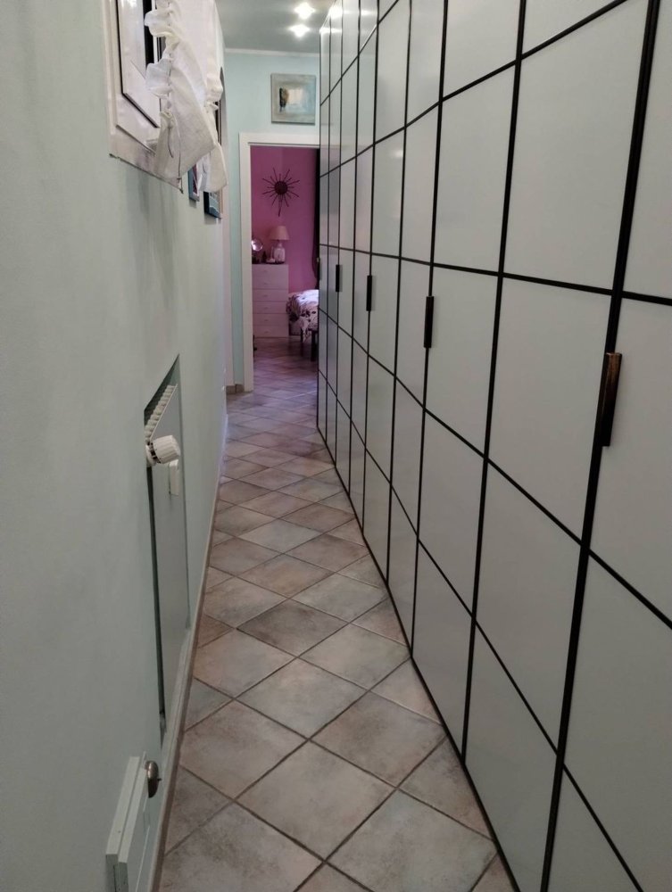 3-Zimmer Wohnung in Bologna, Italy, Nr. 98859