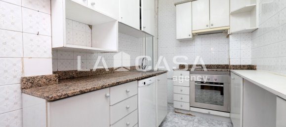 3 bedrooms Apartment in Barcelona, Spain No. 174340 10