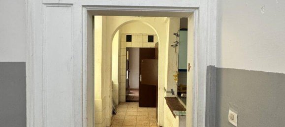 3-salle Appartement à Brigittenau, Austria No. 183368 8