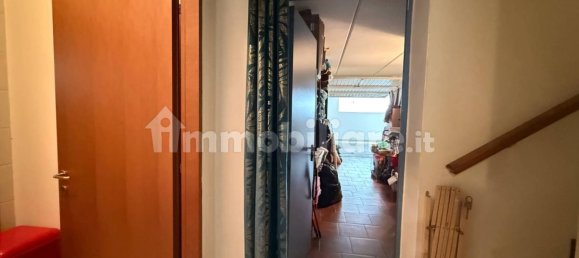 3 Schlafzimmer Wohnung in Padua, Italy, Nr. 300990 9