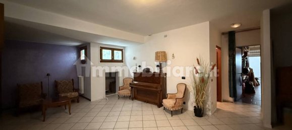 3 Schlafzimmer Wohnung in Padua, Italy, Nr. 300990 10