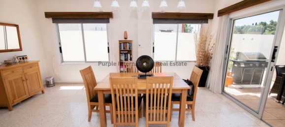 3 bedrooms Villa in Coral Bay, Cyprus No. 916 17