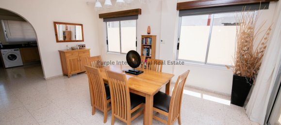 3 bedrooms Villa in Coral Bay, Cyprus No. 916 3