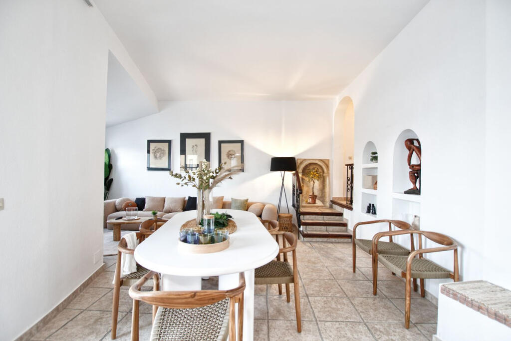 4 bedrooms Apartment in Marbella, Spain No. 246147