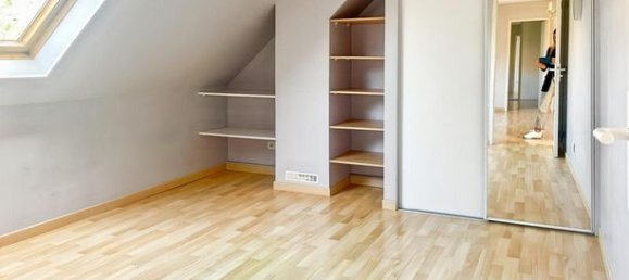 5 bedrooms House in Argenteuil, France No. 359646 12