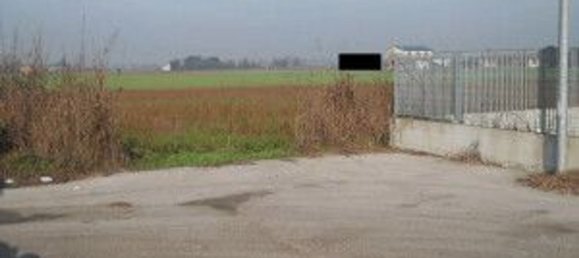 7-salle Appartement à Padua, Italy No. 15410 20