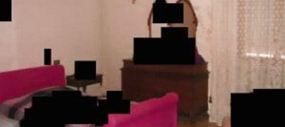 7-salle Appartement à Padua, Italy No. 15410 13