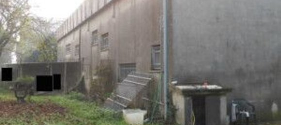 7-salle Appartement à Padua, Italy No. 15410 18