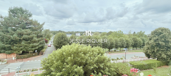 3 bedrooms Apartment in Le Mesnil-le-Roi, France No. 317858 3