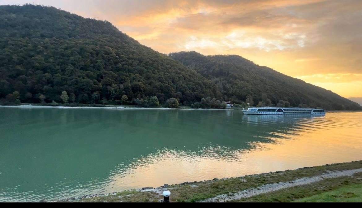 8 rooms House in Engelhartszell, Austria No. 171662