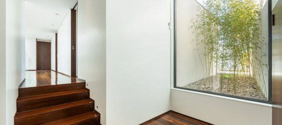 5 bedrooms Castles in Vila Nova de Gaia, Portugal No. 95467 10