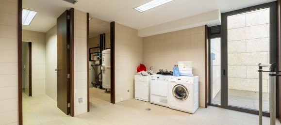 5 bedrooms Castles in Vila Nova de Gaia, Portugal No. 95467 44