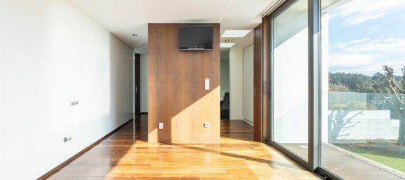 5 bedrooms Castles in Vila Nova de Gaia, Portugal No. 95467 28