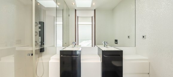 5 bedrooms Castles in Vila Nova de Gaia, Portugal No. 95467 36