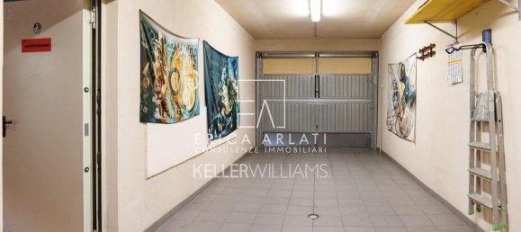 3 bedrooms House in Faloppio, Italy No. 361976 33