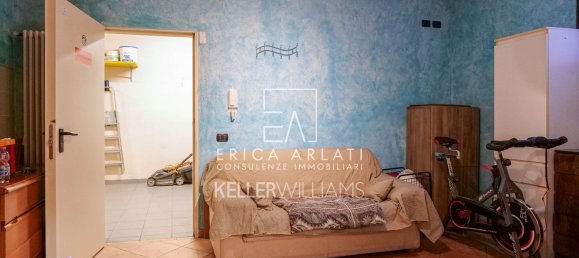 3 bedrooms House in Faloppio, Italy No. 361976 29