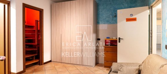 3 bedrooms House in Faloppio, Italy No. 361976 30