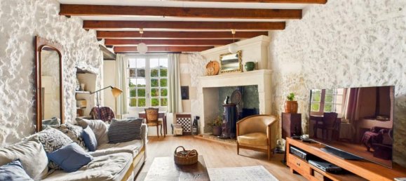 3 bedrooms House in Dordogne, France No. 279393 3