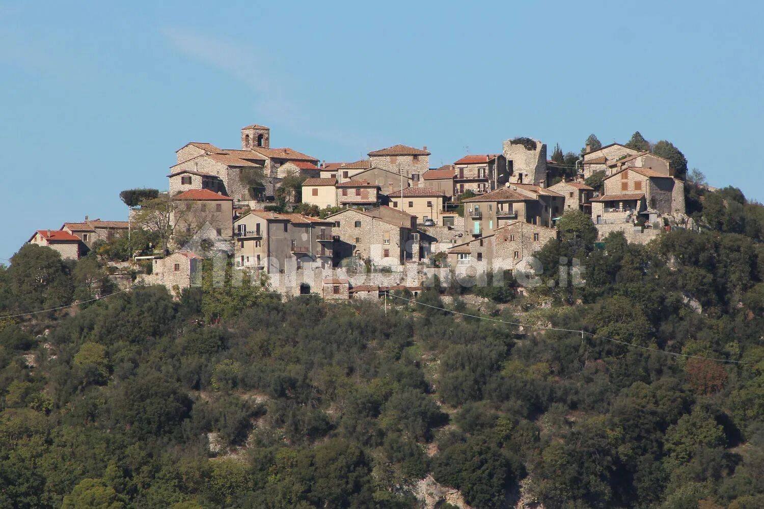 4 bedrooms Apartment in Narni, Italy No. 195095